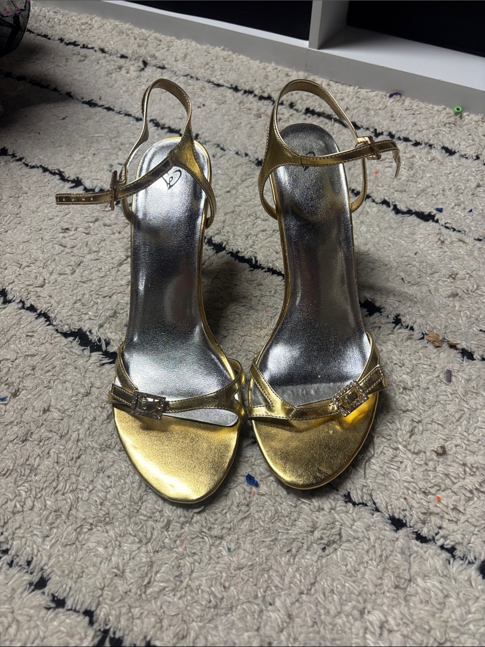 Windsor Heels